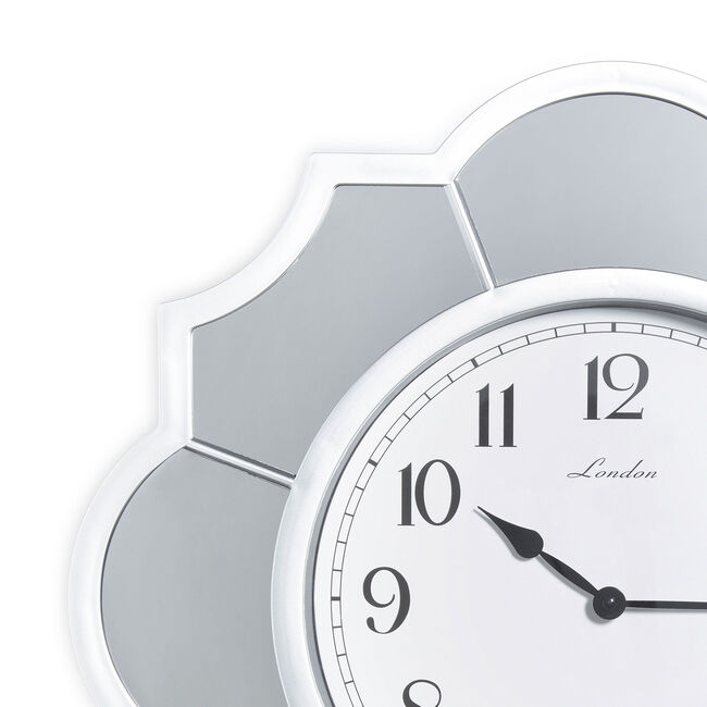 Loire Scallop Clock with Mirrors 22" 
